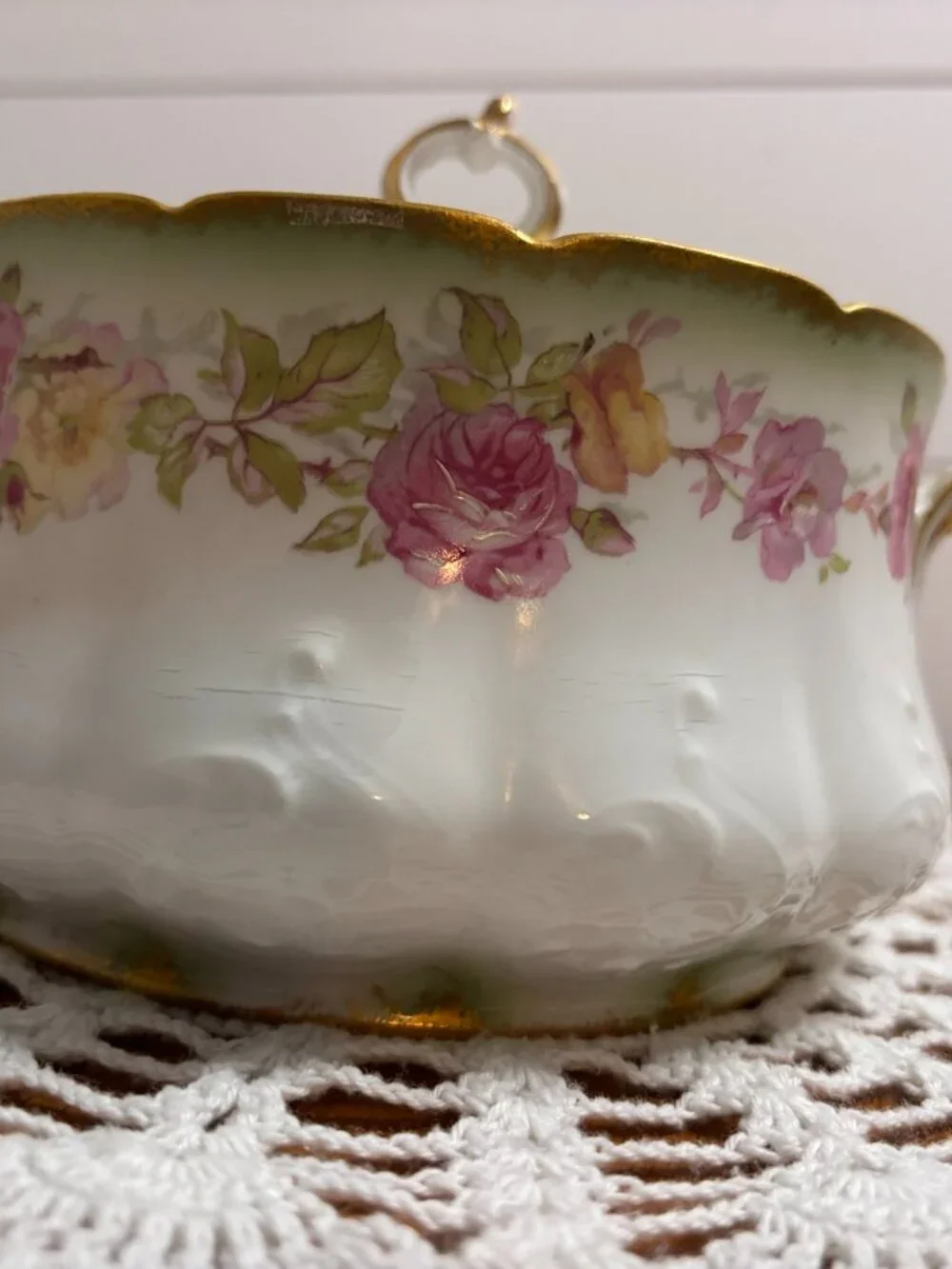 Antique GDA Limoges France Covered Round Serving Bowl Pink Rose Gold Scalloped